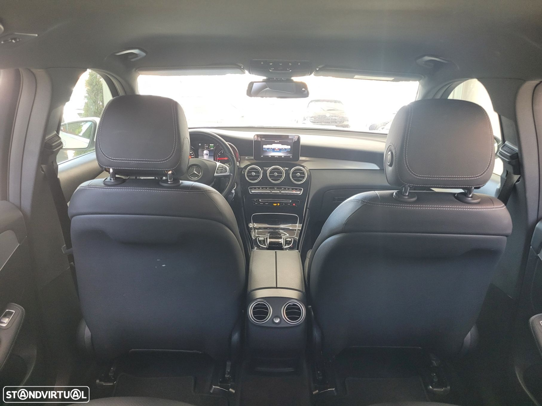 Mercedes-Benz GLC 350 e AMG Line 4-Matic - 48