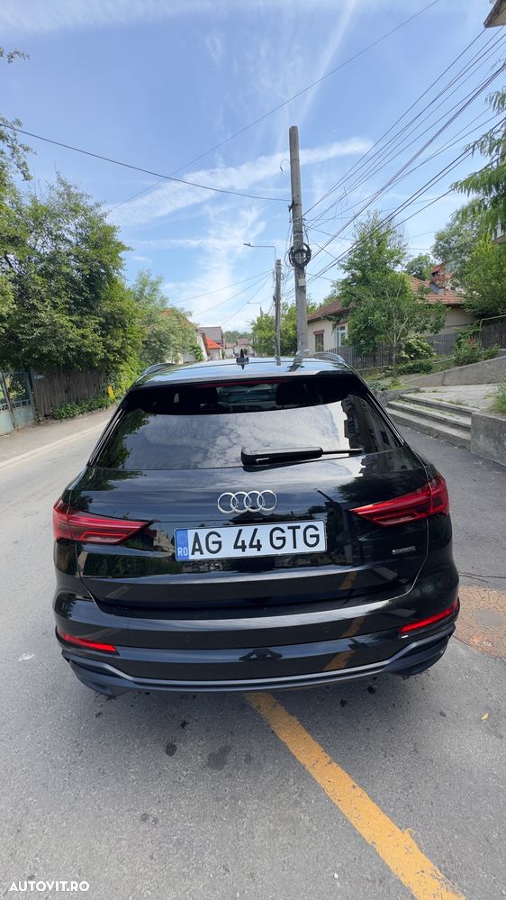 Audi Q3 2.0 40 TDI quattro S tronic S Line - 4