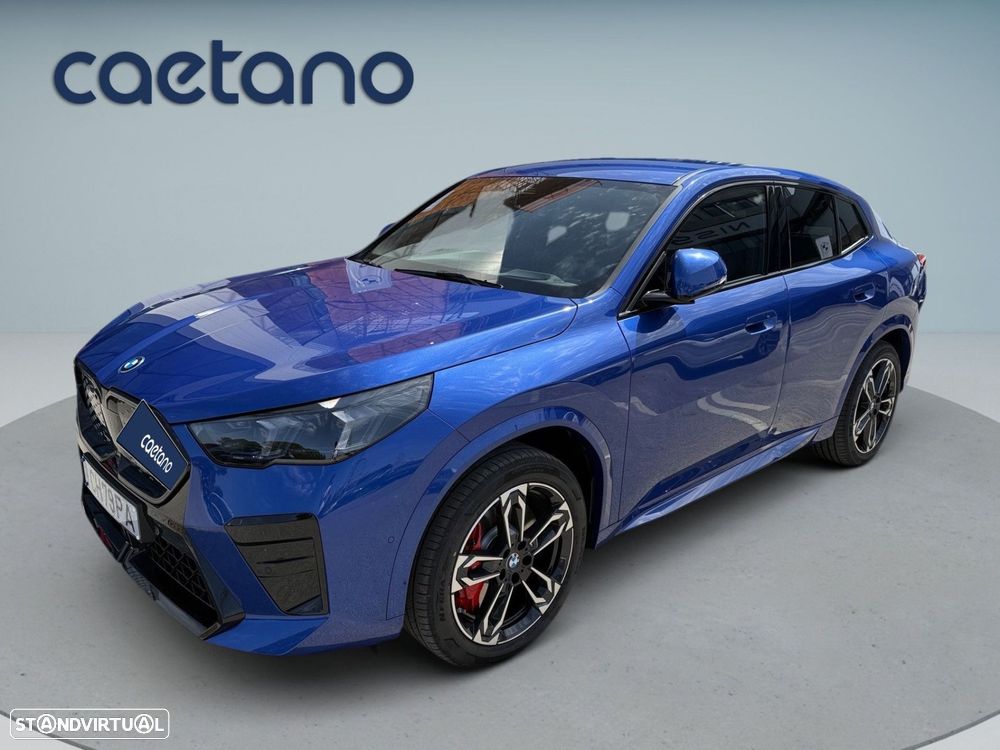 BMW iX2 eDrive20 Pack Desportivo M Pro - 9