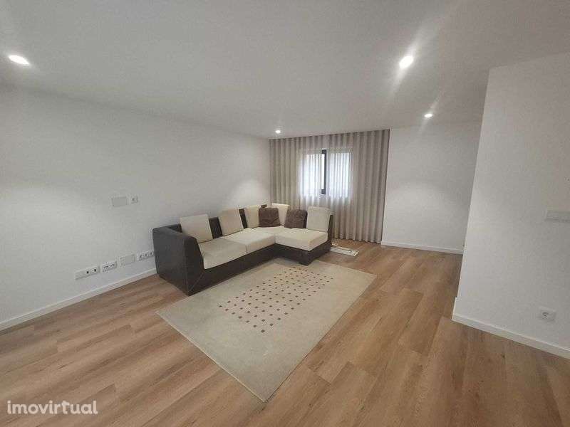 Moradia V2 em Apúlia - Grande imagem: 2/10