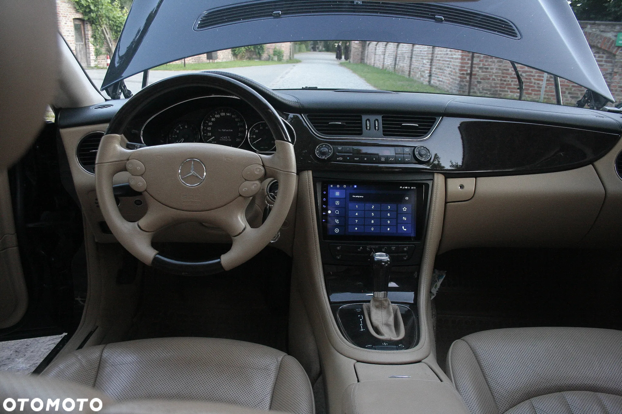 Mercedes-Benz CLS 500 - 24
