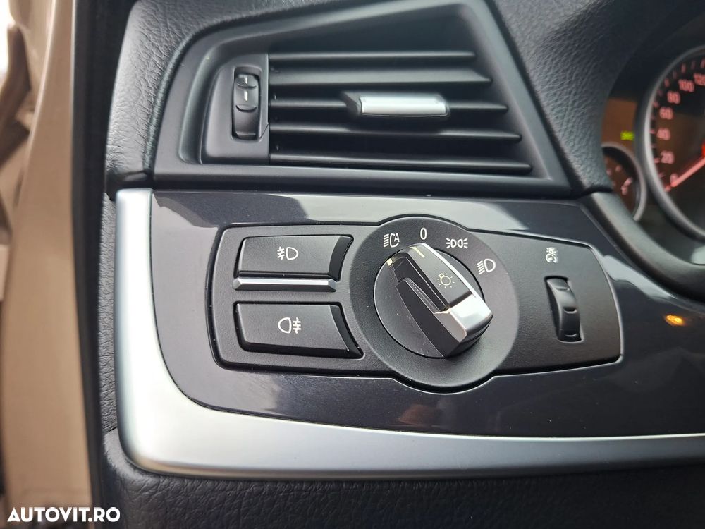 BMW Seria 5 525d xDrive AT - 18