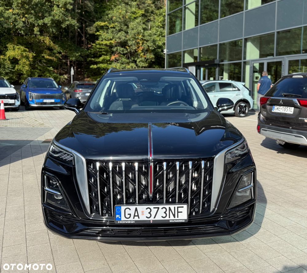 Hongqi HS5 2.0T Executive AWD - 2