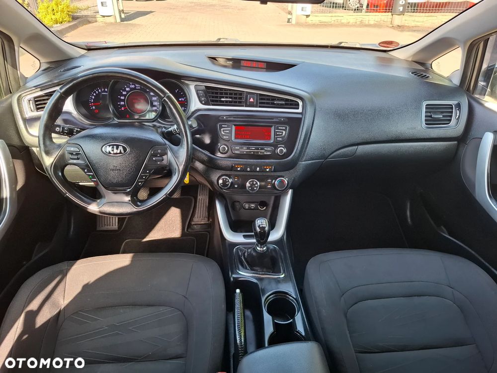 Kia Ceed 1.4 M - 13