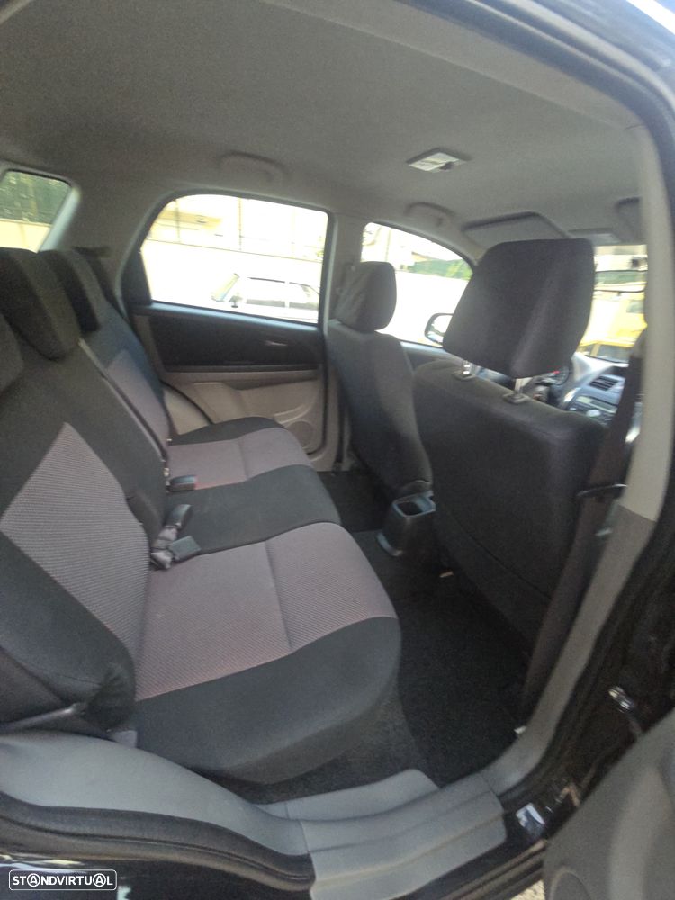Suzuki SX4 1.5 GLX Outdoor Line - 24
