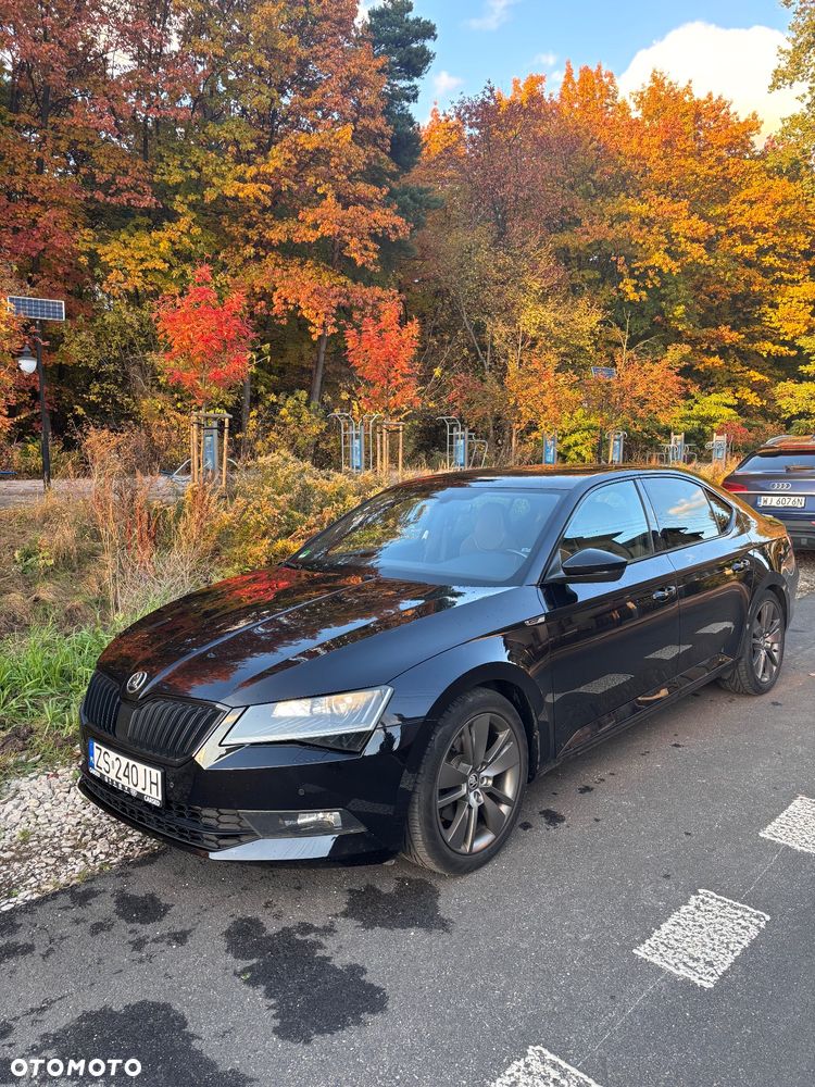 Skoda Superb 2.0 TSI Sportline DSG - 24