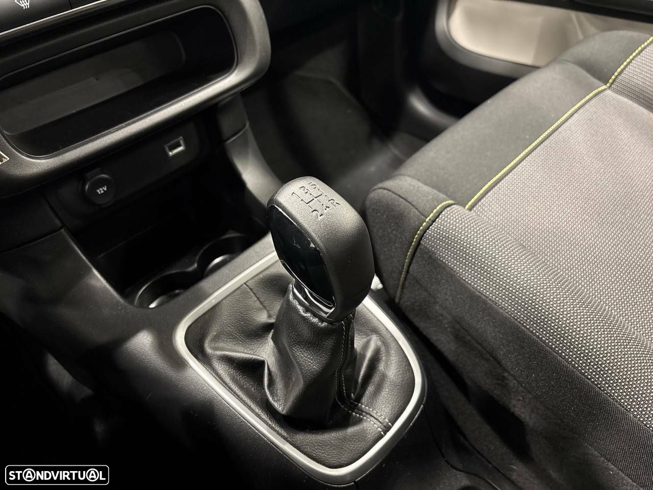 Citroën C3 1.2 PureTech C-Series - 18
