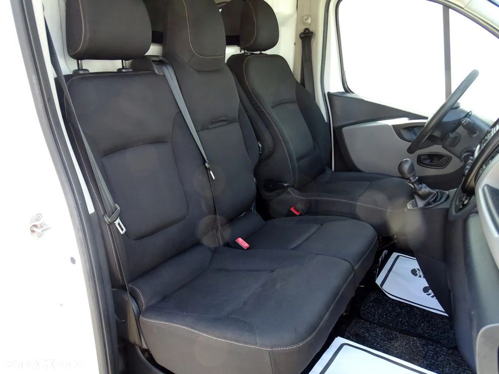 Renault TRAFIC - 14