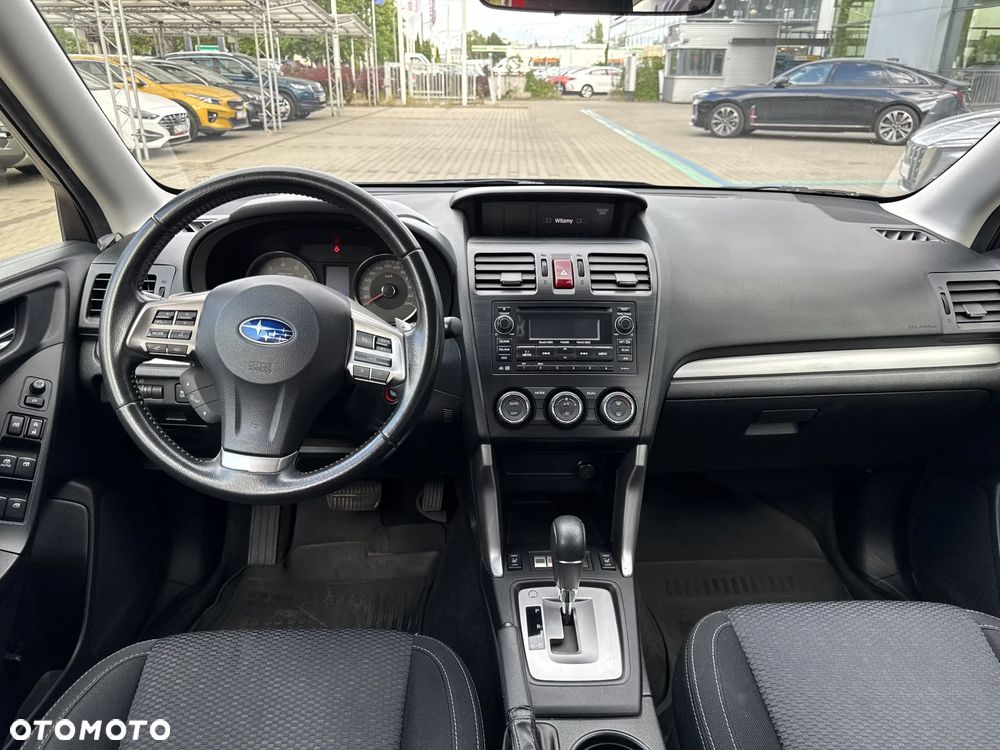 Subaru Forester 2.0i Exclusive Lineartronic EU6 - 10