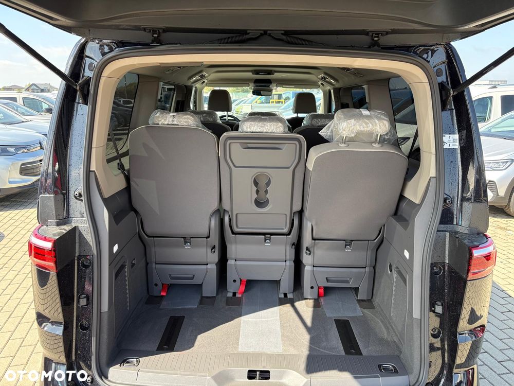 Volkswagen Multivan - 6