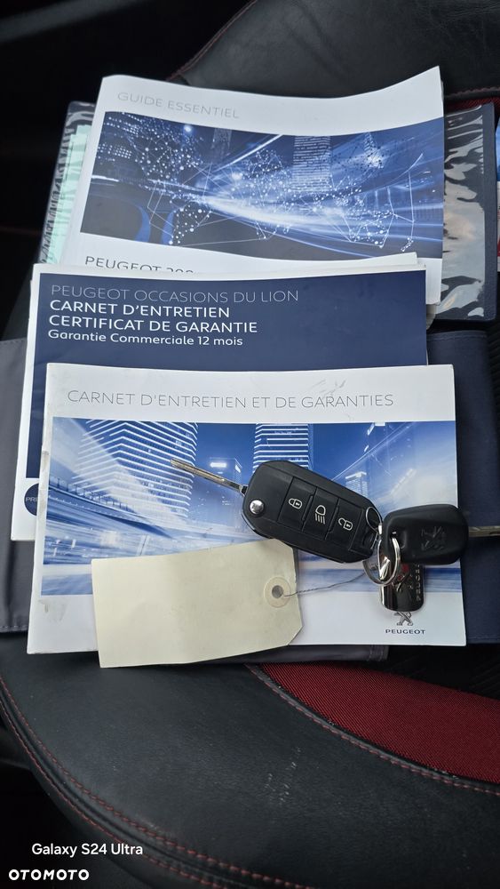 Peugeot 208 THP STOP & START GTi by Sport - 19