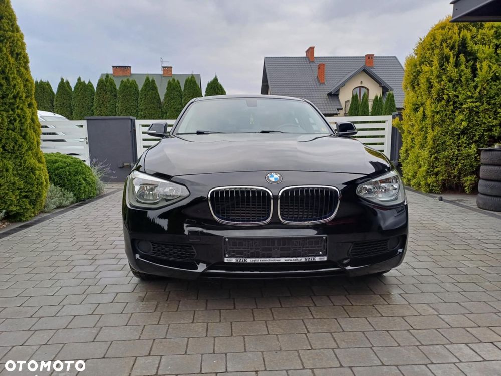 BMW Seria 1 116i - 3