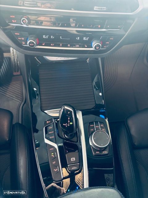 BMW X3 30 e xDrive Pack M - 9