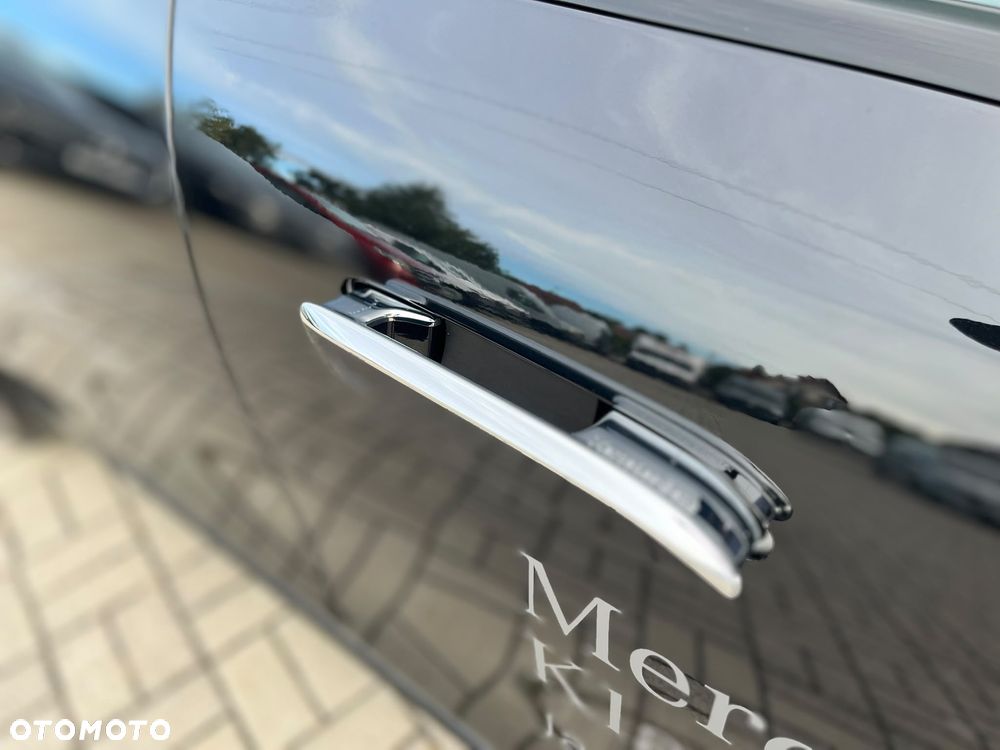 Mercedes-Benz Klasa E 220 d mHEV 4-Matic AMG 9G-Tronic - 33