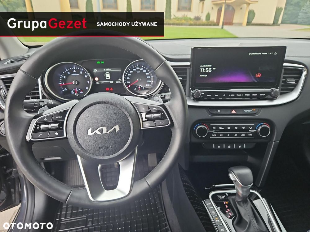 Kia Ceed - 13