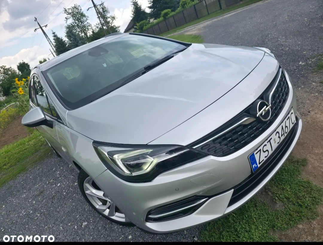 Opel Astra 1.5 D Start/Stop Business Elegance - 10