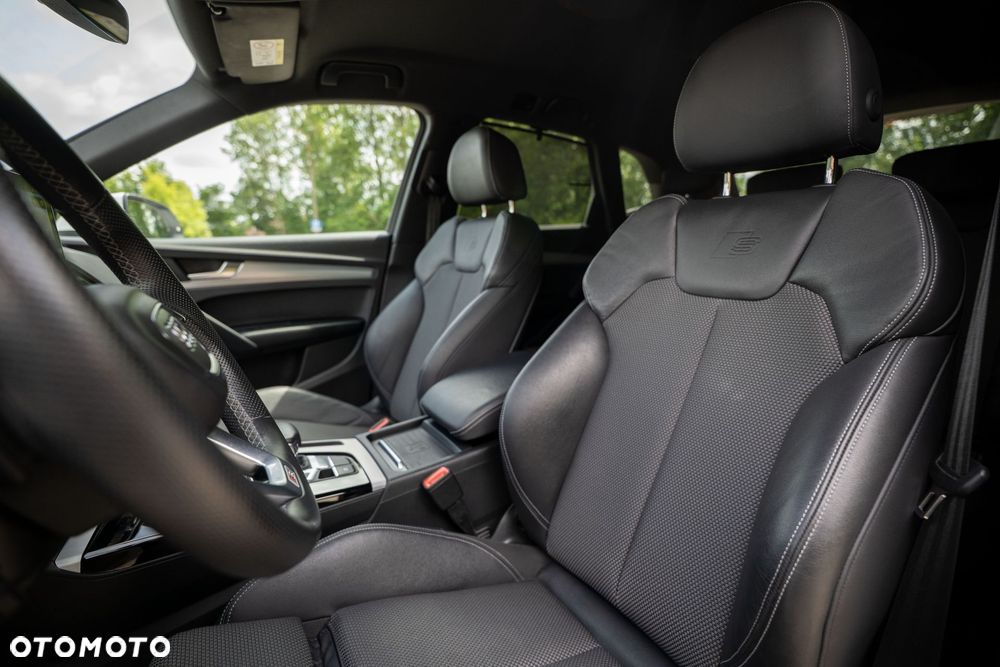 Audi Q5 50 TFSIe quattro S tronic S line - 36