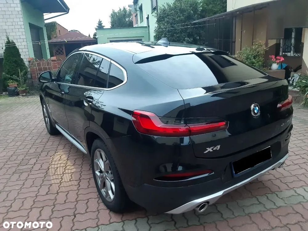 BMW X4 xDrive20d xLine sport - 10