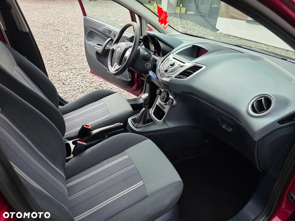 Ford Fiesta 1.25 Trend - 30