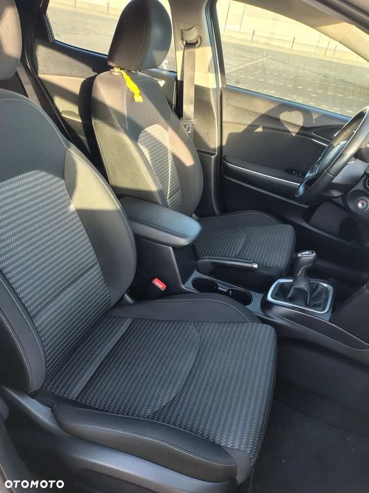 Kia XCeed 1.5 T-GDI M - 16