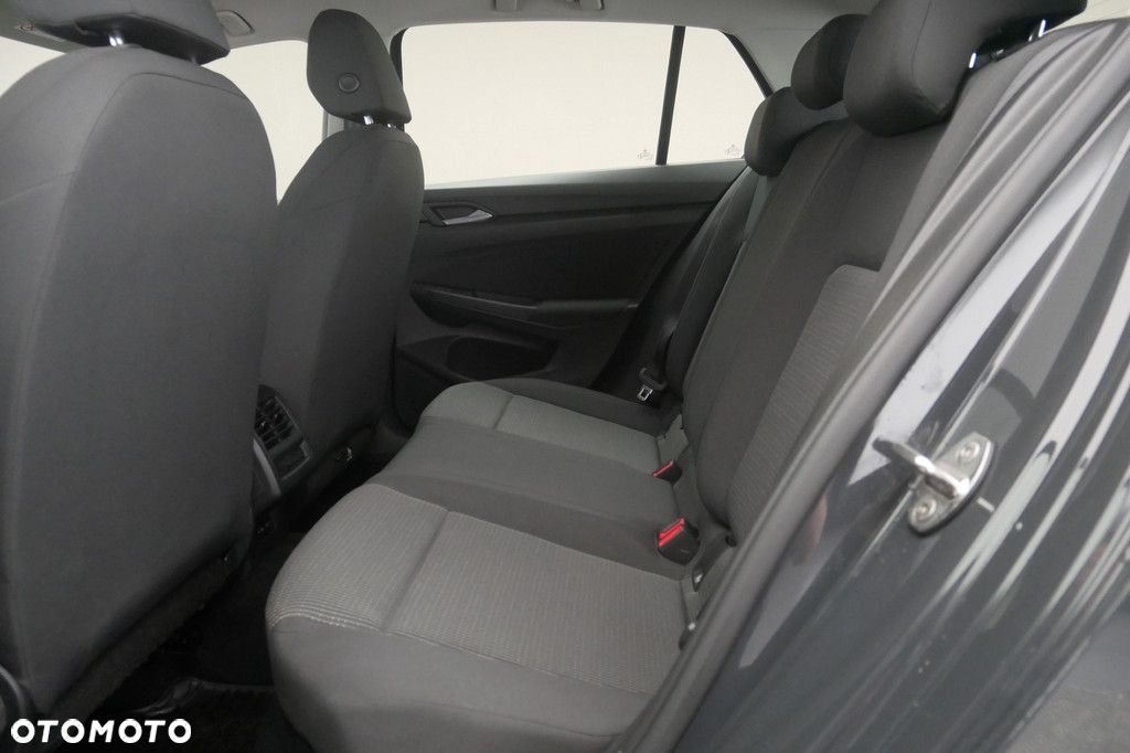 Volkswagen Golf VIII 1.0 TSI - 15