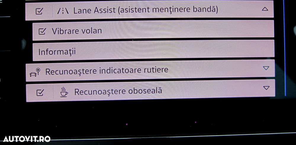 Volkswagen Passat Variant 2.0 TDI DSG (BlueMotion Technology) Highline - 12