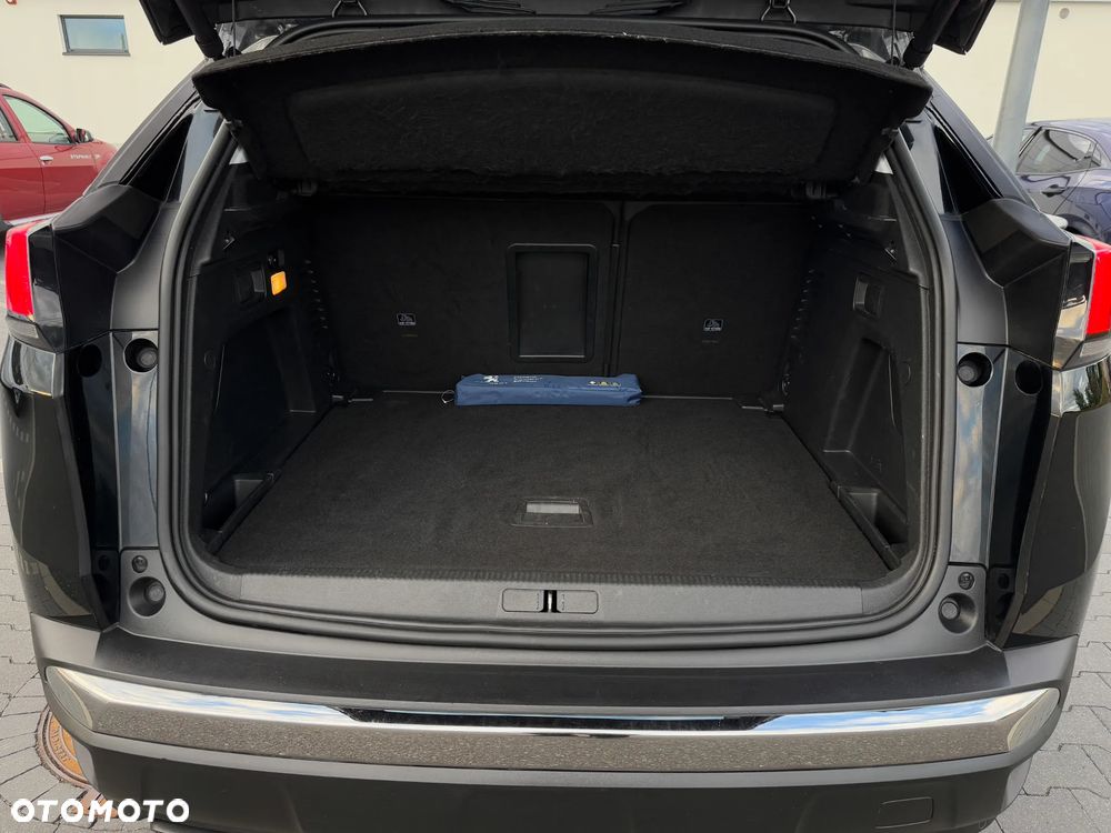Peugeot 3008 PureTech 130 Stop & Start GPF Allure - 26