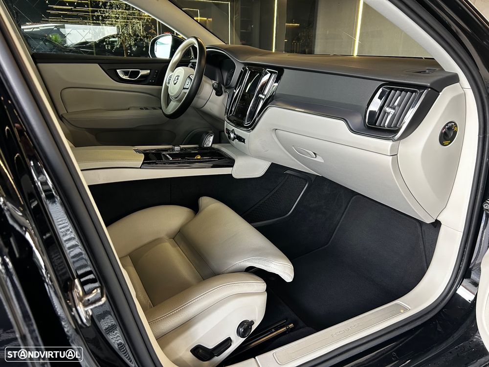 Volvo V60 2.0 T6 AWD TE Inscription Expression - 12