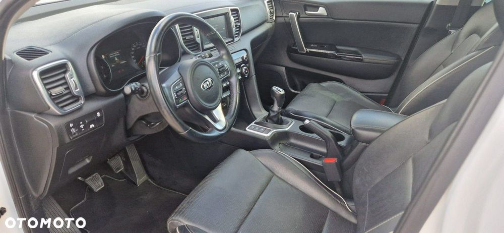 Kia Sportage - 19