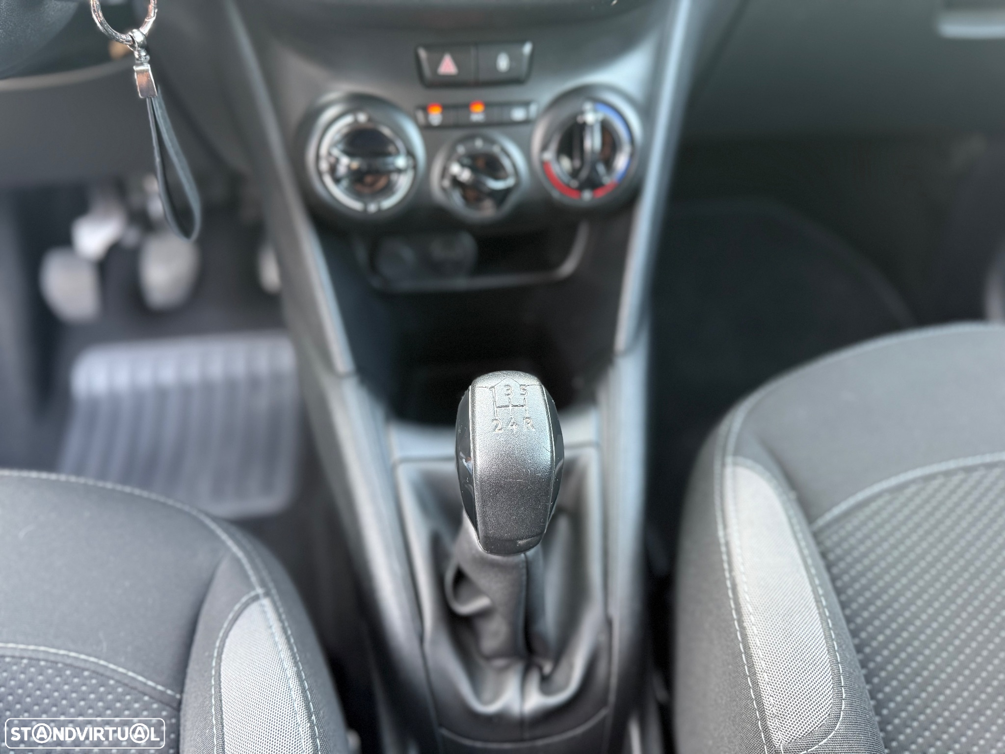 Peugeot 208 1.2 VTi Active - 16