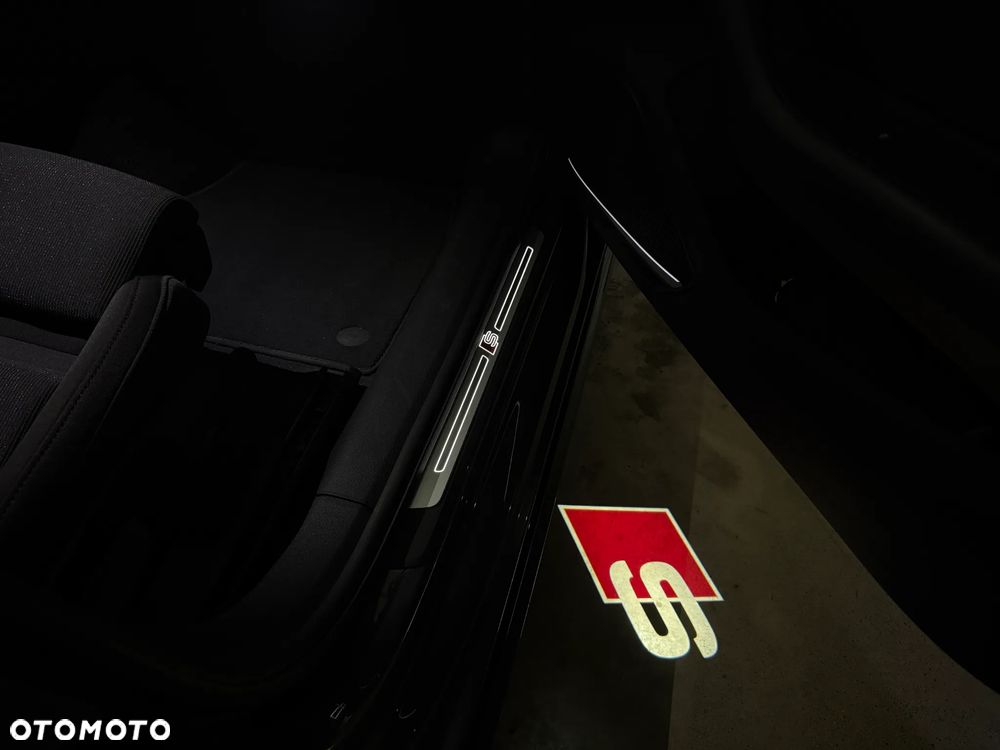 Audi A4 Avant 40 TDI Quattro S Line S tronic - 18