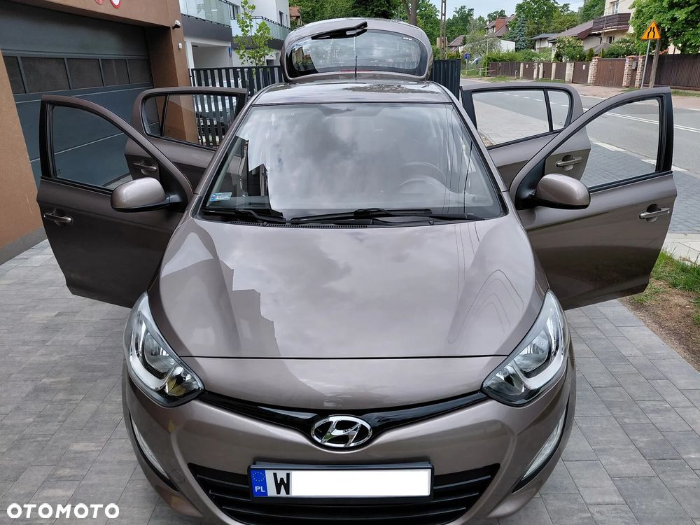 Hyundai i20 1.25 Comfort - 14
