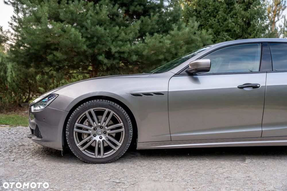 Maserati Ghibli GranSport - 9