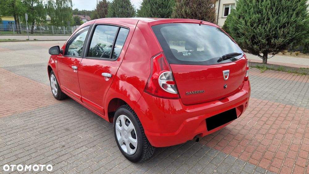 Dacia Sandero 1.2 16V 75 Laureate - 3