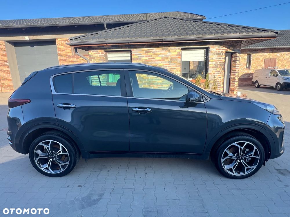 Kia Sportage 1.6 CRDI AWD Eco-Dynamics+ (48V M-H) DCT Black Edition - 4