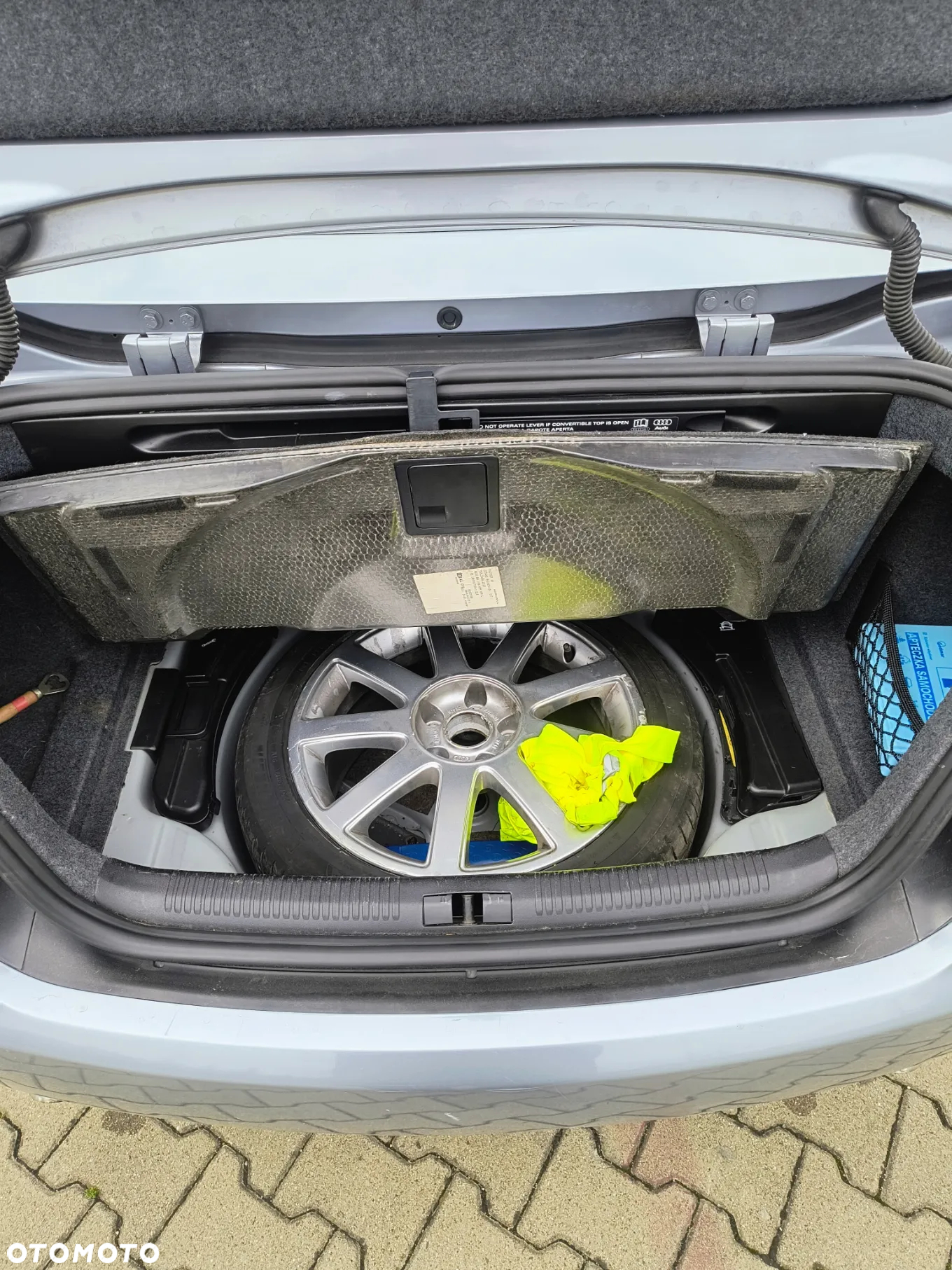 Audi A4 Cabriolet 2.0 TDI DPF - 9