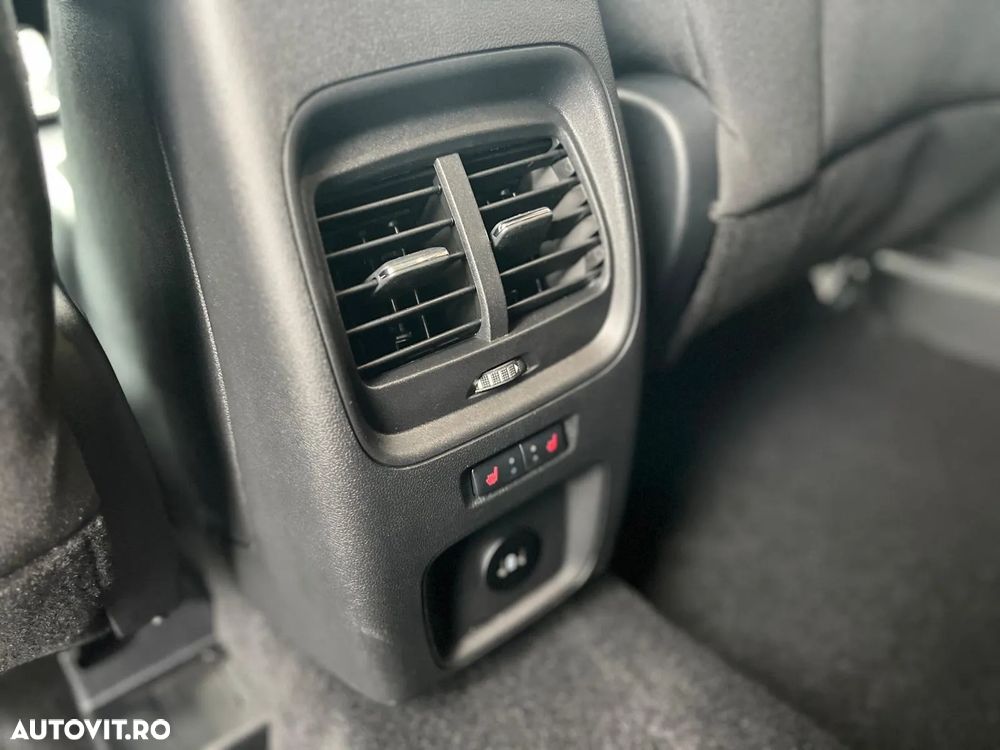 Ford Kuga 2.5 Duratec FWD PHEV Titanium - 14