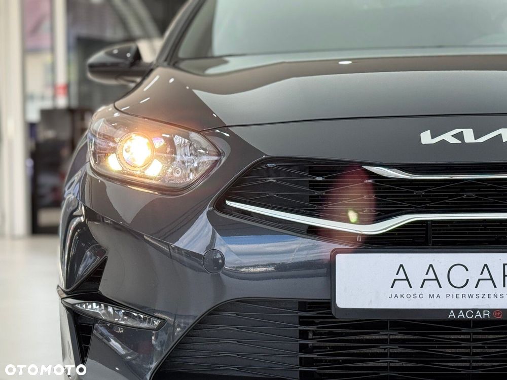 Kia Ceed 1.5 T-GDI M DCT - 40