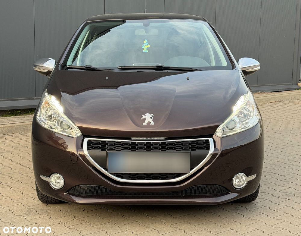 Peugeot 208 PureTech 82 Start & Stop Allure - 2