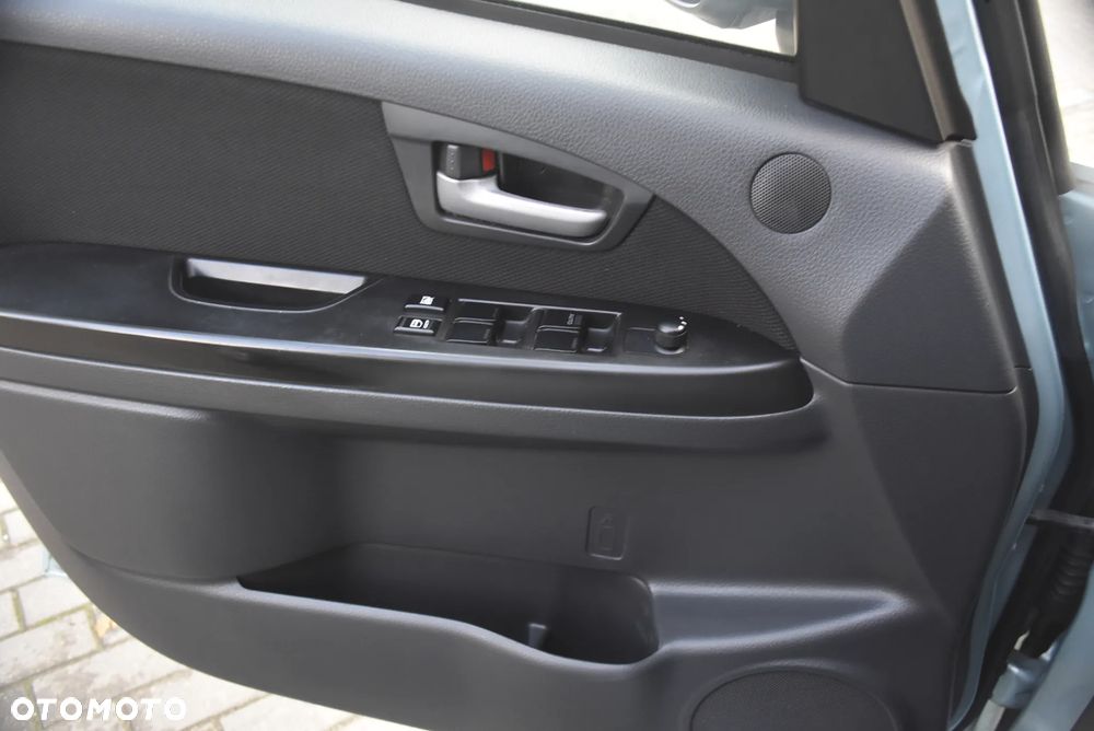 Suzuki SX4 2.0 4WD - 17