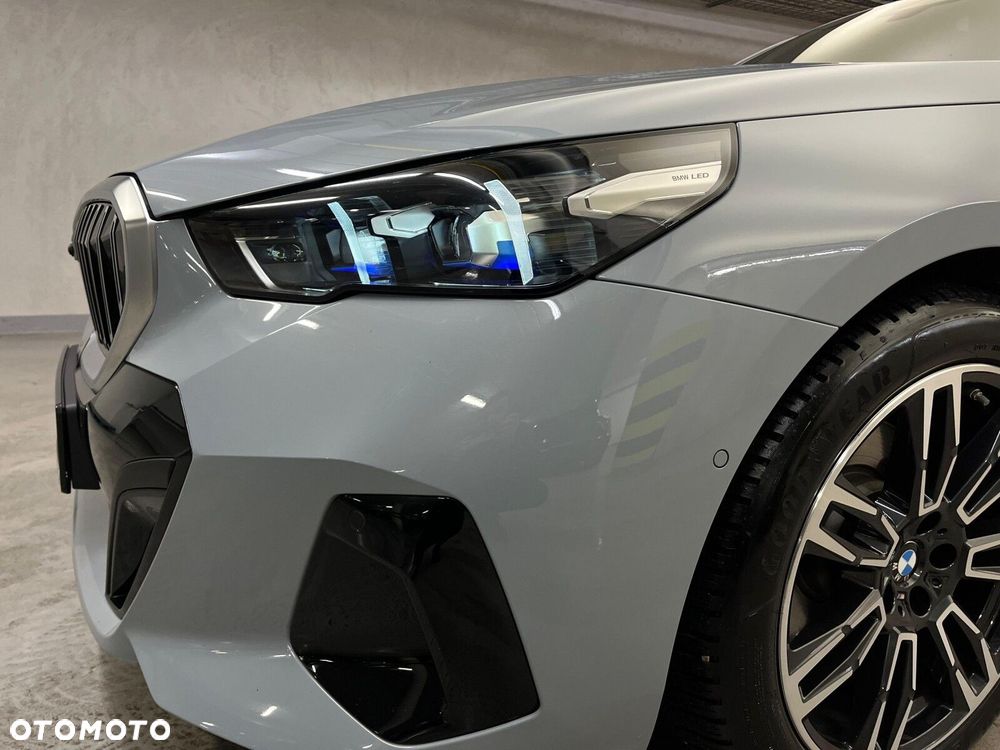 BMW Seria 5 - 13