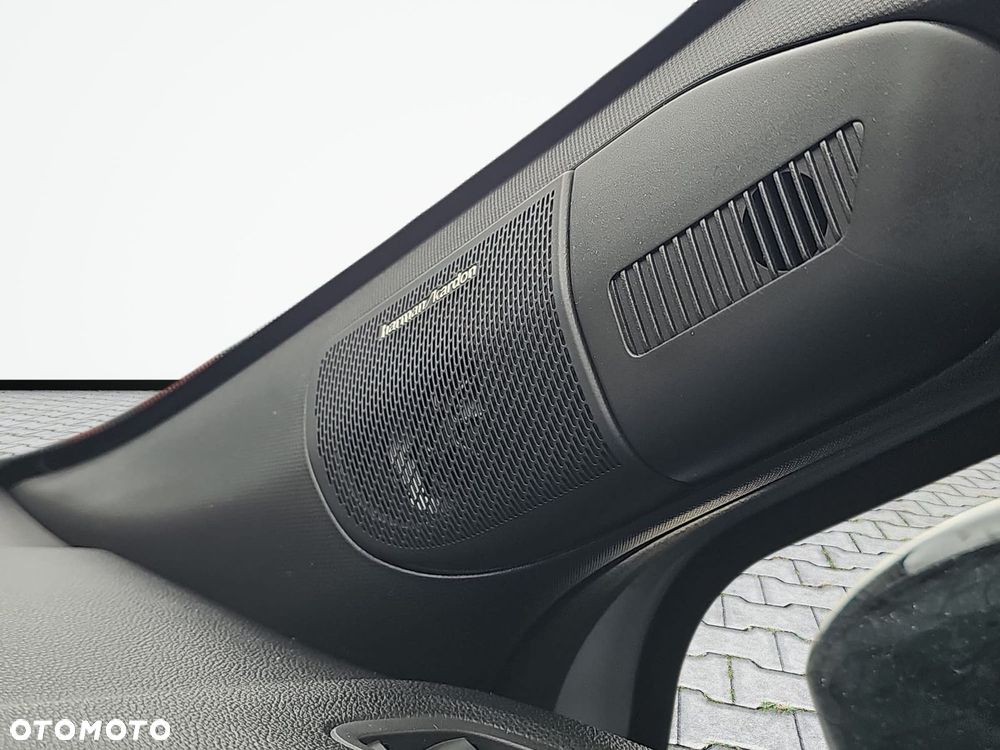 Renault Captur 1.0 TCe Techno - 24