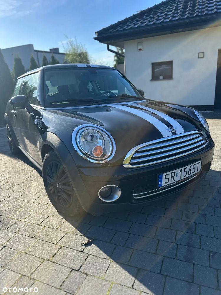 MINI Cooper Standard - 1