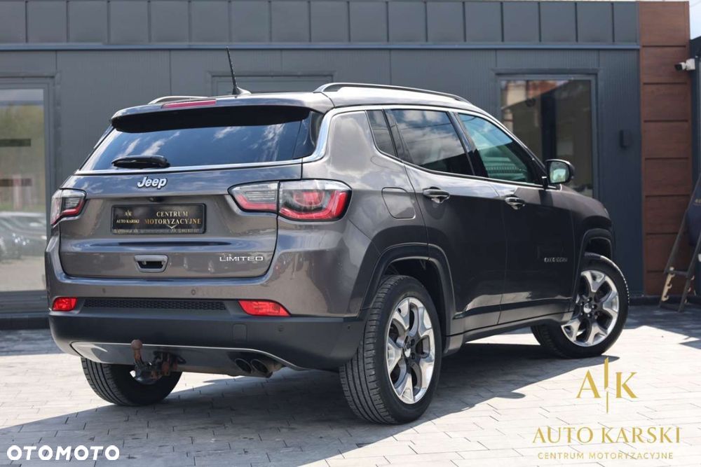 Jeep Compass - 4