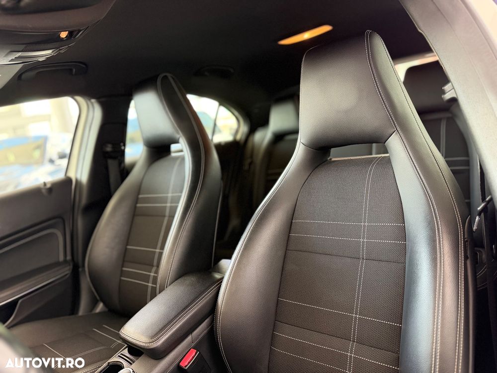 Mercedes-Benz A 180 CDI (BlueEFFICIENCY) 7G-DCT Urban - 15