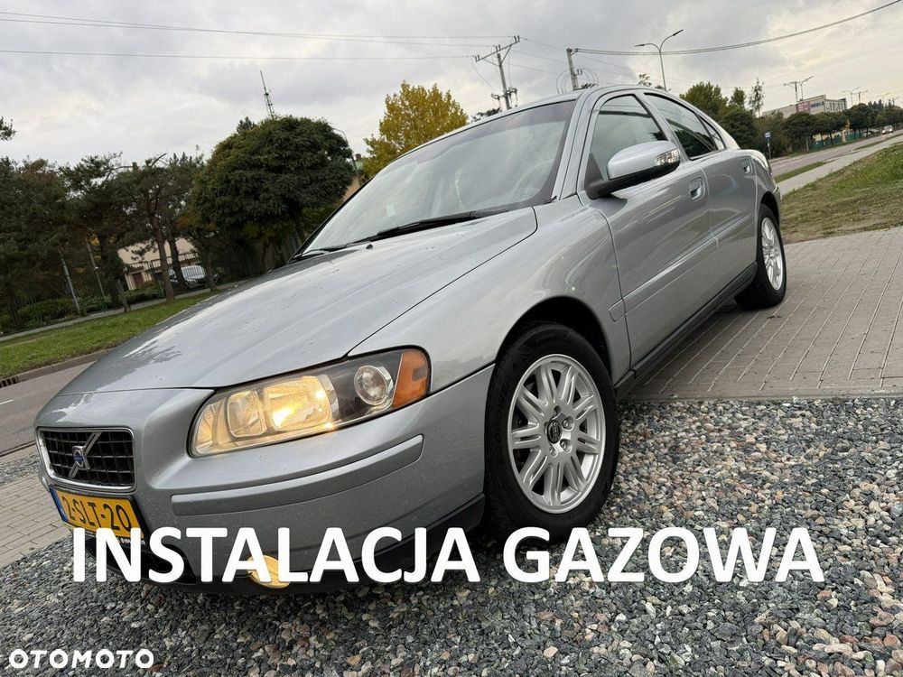 Volvo S60 - 1