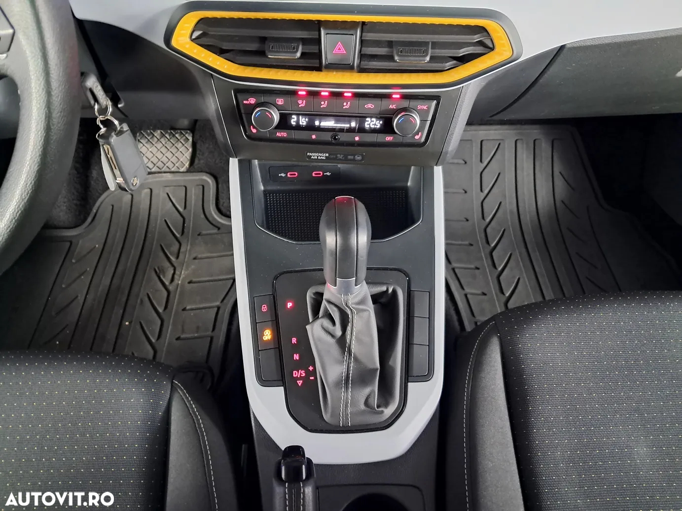 Seat Arona - 16
