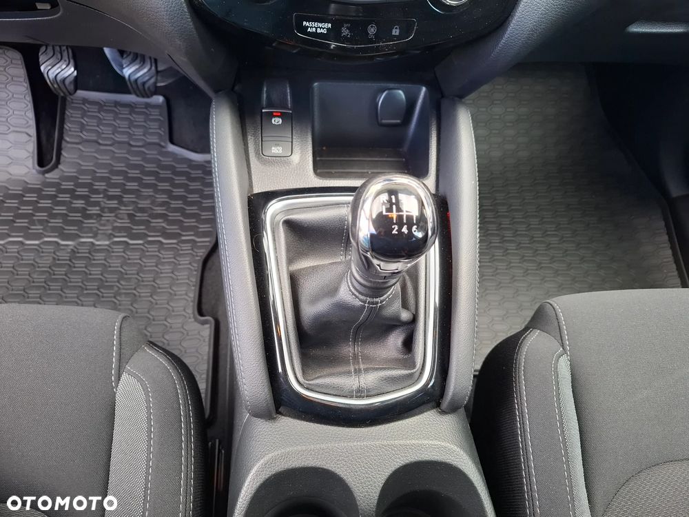 Nissan Qashqai 1.6 DIG-T 360 - 29