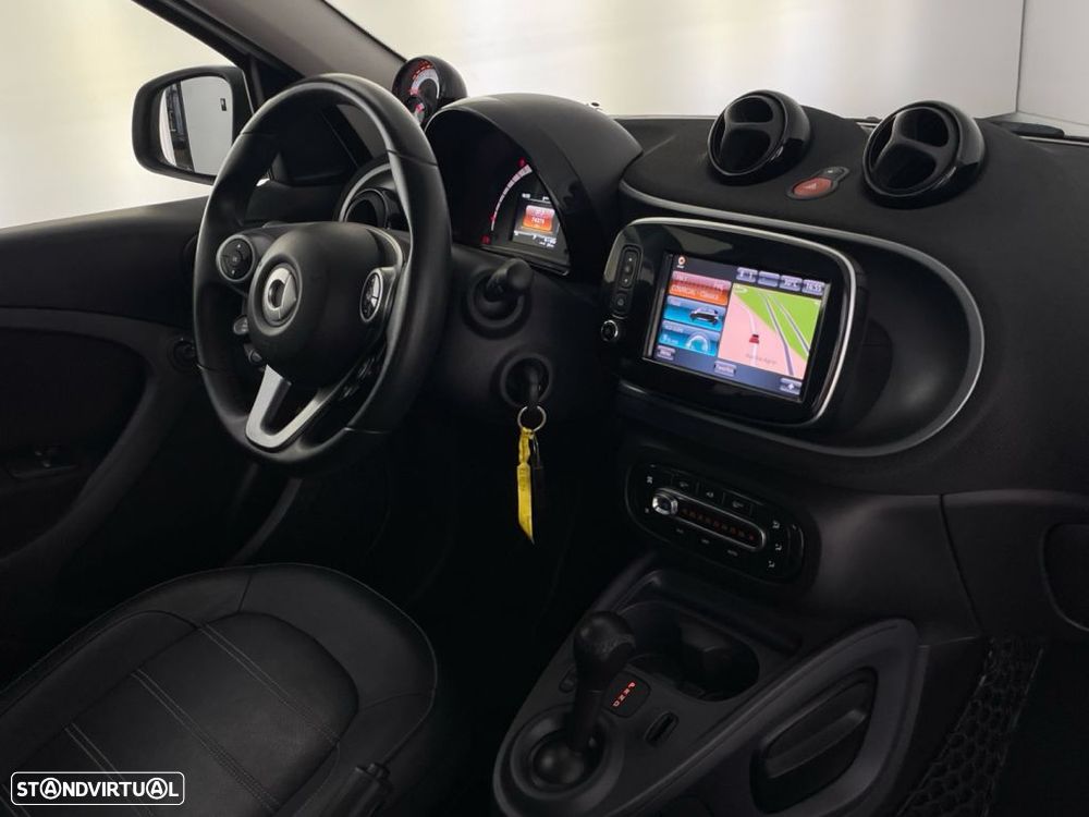 Smart ForFour EQ - 20