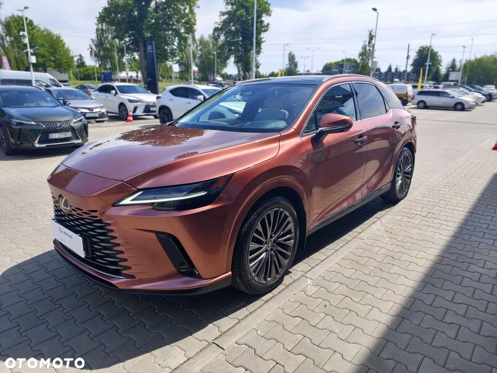 Lexus RX 450h+ Omotenashi - 26